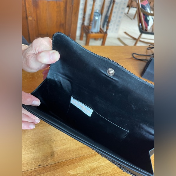 Vintage 1980s black beaded and sequinned clutch in excellent condition - Picture 6 of 7